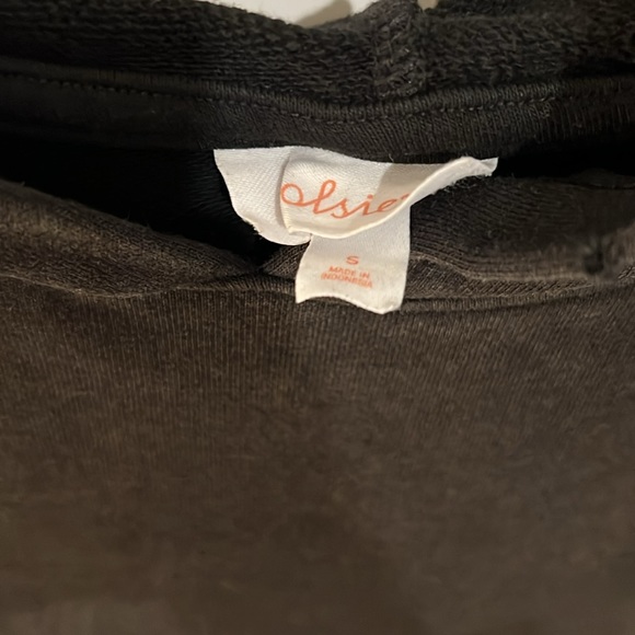 Colsie Long Split Hem Hoodie - Picture 3 of 5